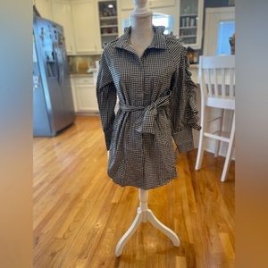 Maroths black and white checkered ruffle trim tunic shirt